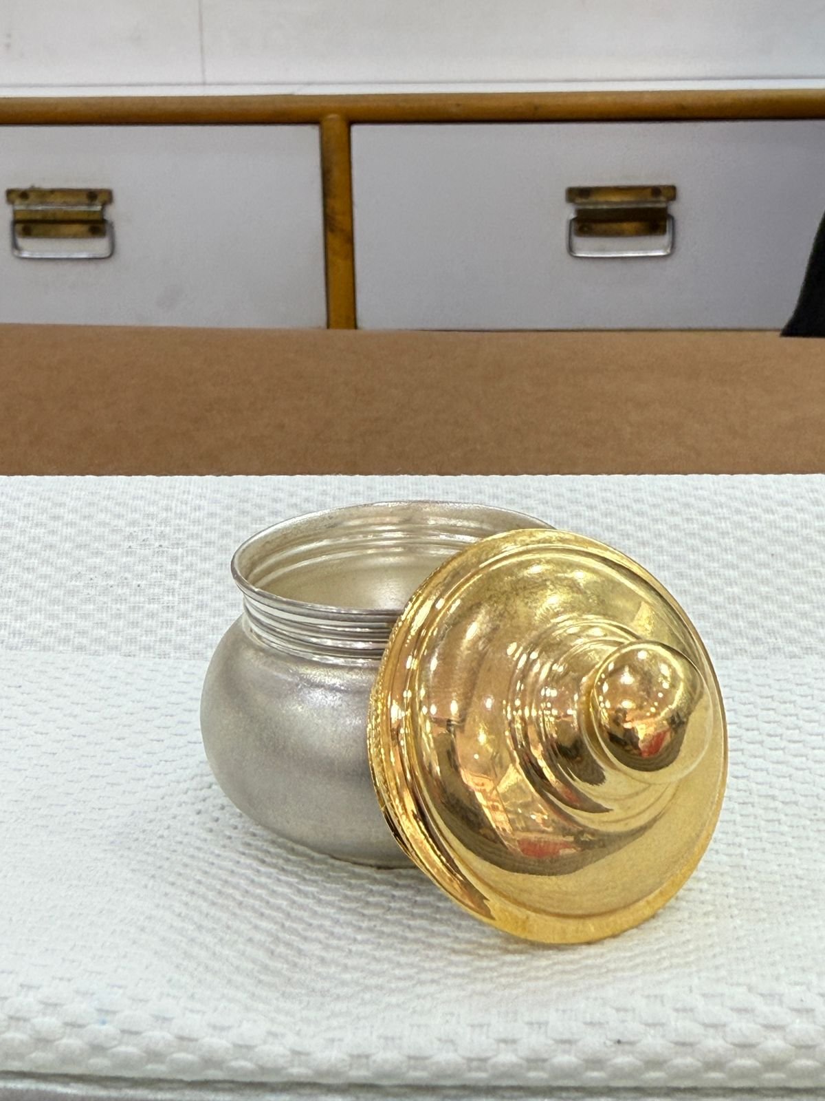Elegant Gold Plated Sindhoor/Kumkum Box
